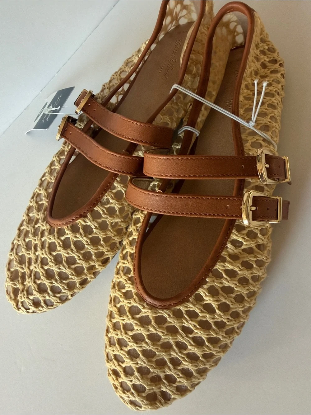Universal Thread woven cream